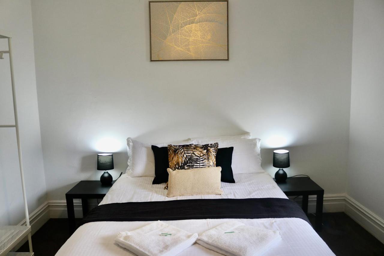 The Commercial Hotel Wallerawang 外观 照片
